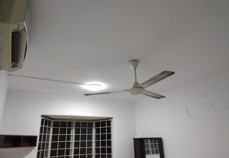 Endah Regal Condominium