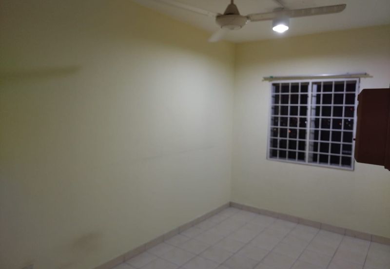 Endah Regal Condominium