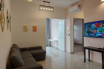 Zentro Residences @ 16 Sierra