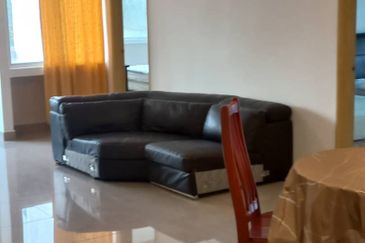 Golden Hills Resort (Amber Court)