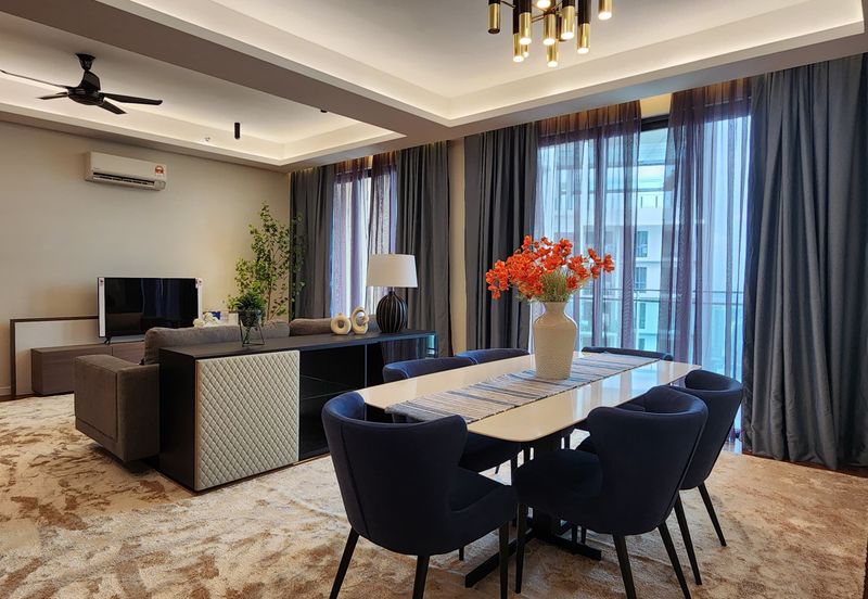 Bloomsvale (Menara Vista)