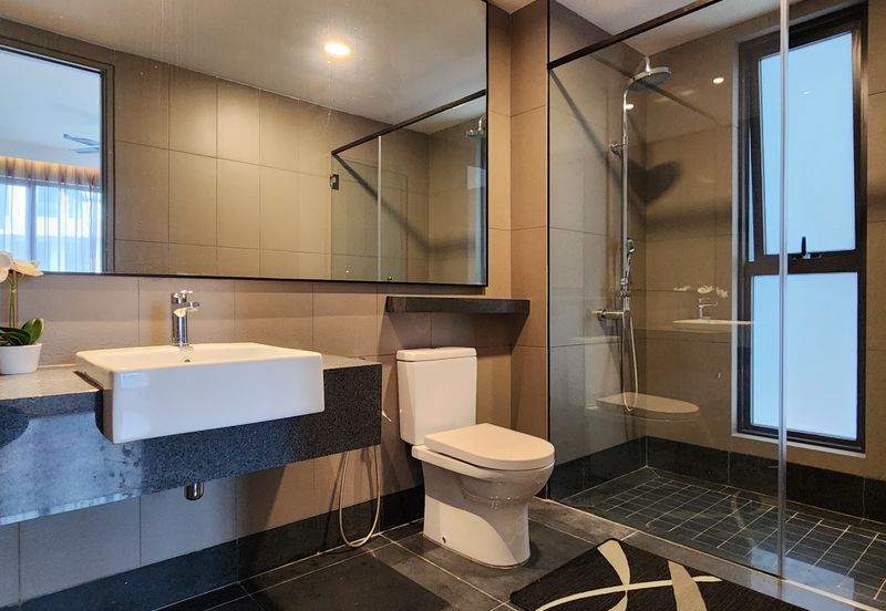 Bloomsvale (Menara Vista)