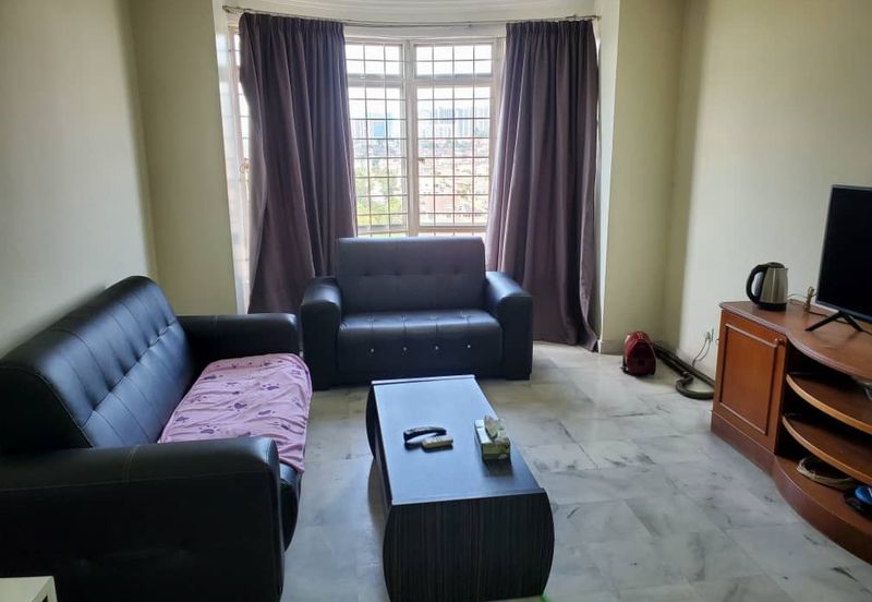 Endah Regal Condominium