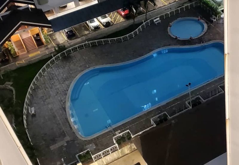 Endah Regal Condominium