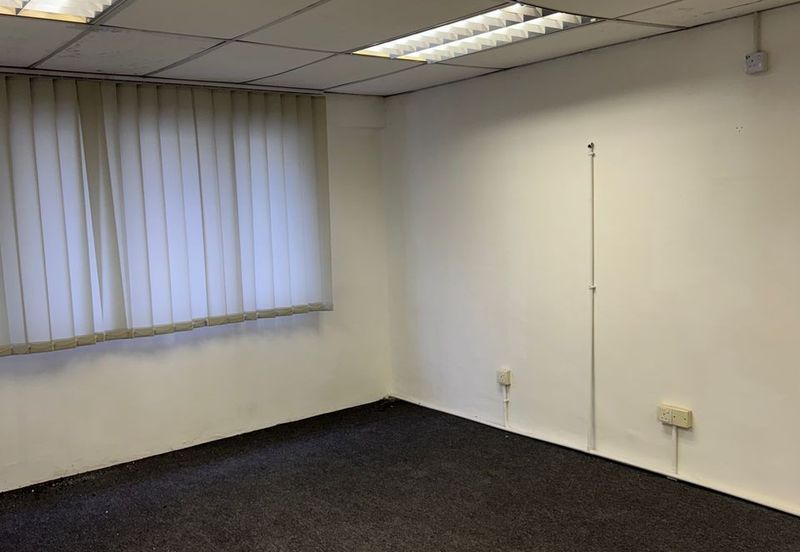 Jalan Kenari, Bandar Puchong Jaya