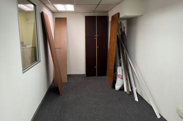 Jalan Kenari, Bandar Puchong Jaya