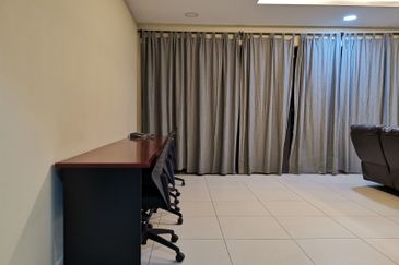 Zefer Hill Residence