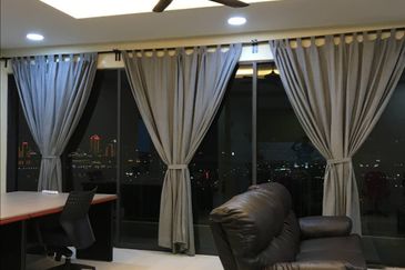 Zefer Hill Residence