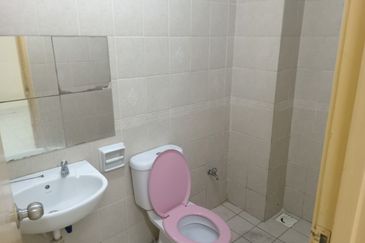 D Cahaya Apartment, Bandar Puchong Jaya