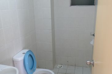 D Cahaya Apartment, Bandar Puchong Jaya