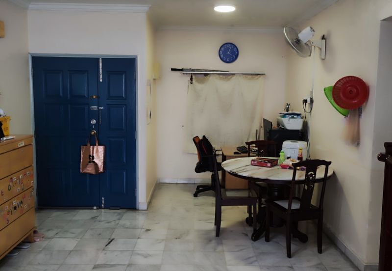 Endah Regal Condominium