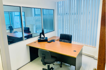 Taipan Business Centre, USJ 10