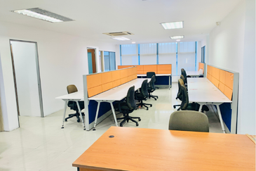 Taipan Business Centre, USJ 10