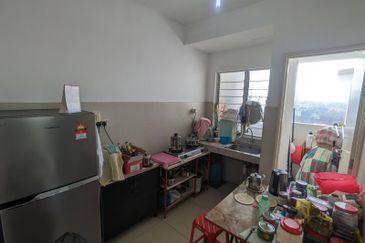 Hijauan Puteri Condominiums