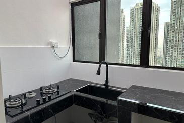 BLISS Service Residence (Bayu Gasing)