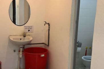 Jalan Kenari, Bandar Puchong Jaya