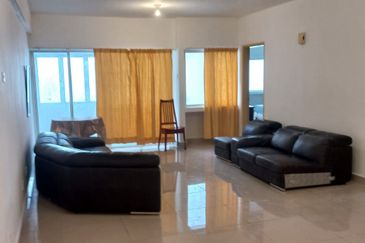 Golden Hills Resort (Amber Court)