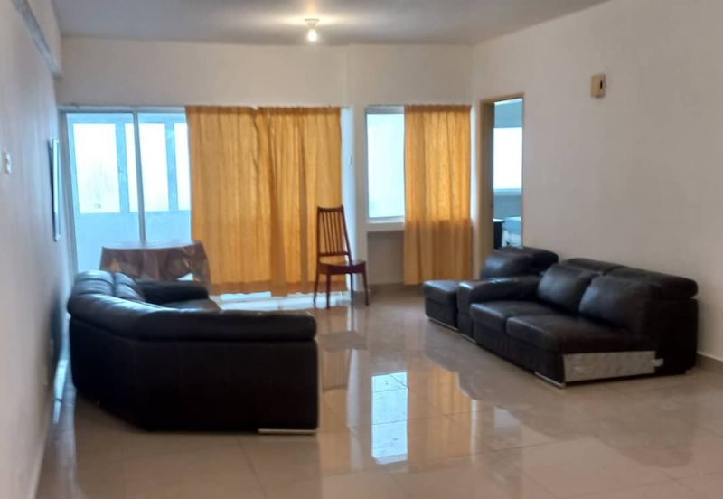 Golden Hills Resort (Amber Court)