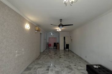 Endah Regal Condominium