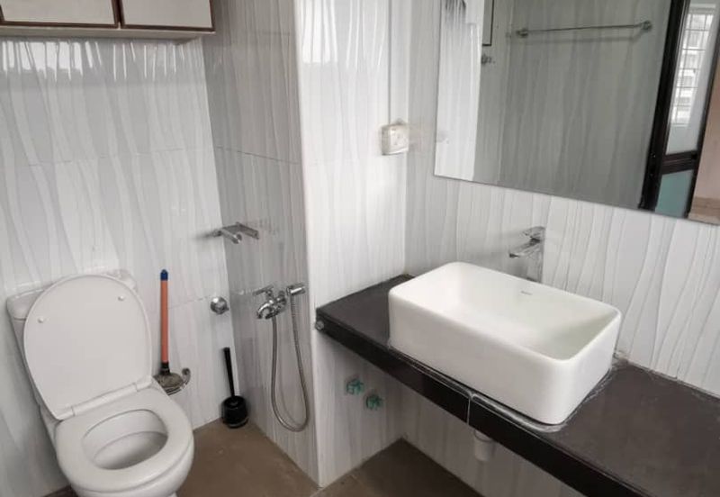 Endah Regal Condominium