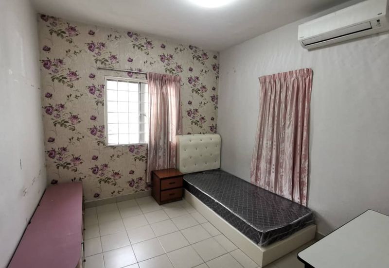 Endah Regal Condominium