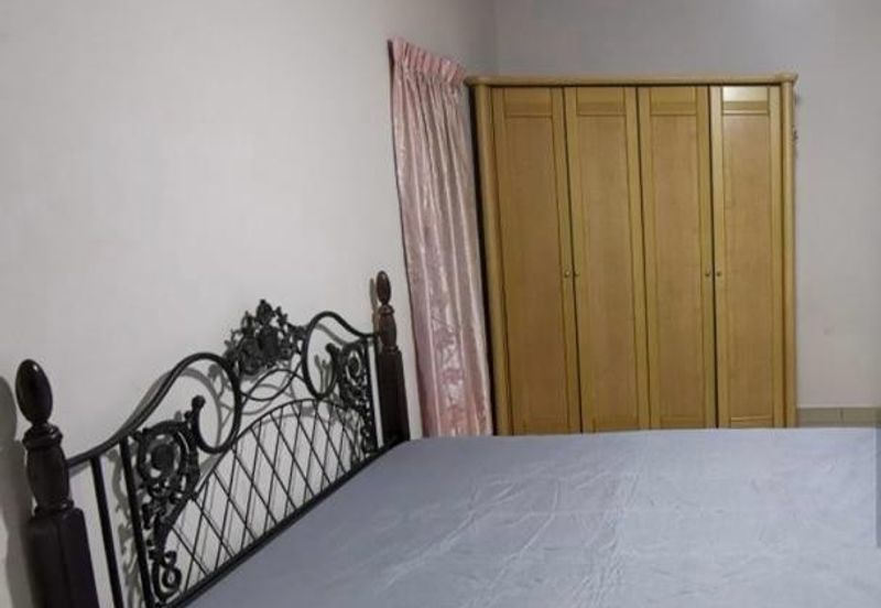 Endah Regal Condominium