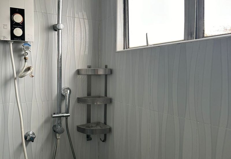 Endah Regal Condominium