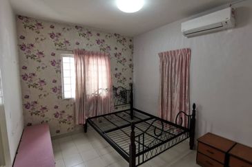 Endah Regal Condominium