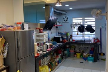 Taman Pinggiran Putra