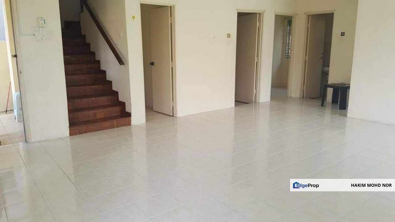 [FREEHOLD] Semi D 2 Storey Seksyen 6, Bandar Bukit Mahkota, Bangi, Selangor, Bangi
