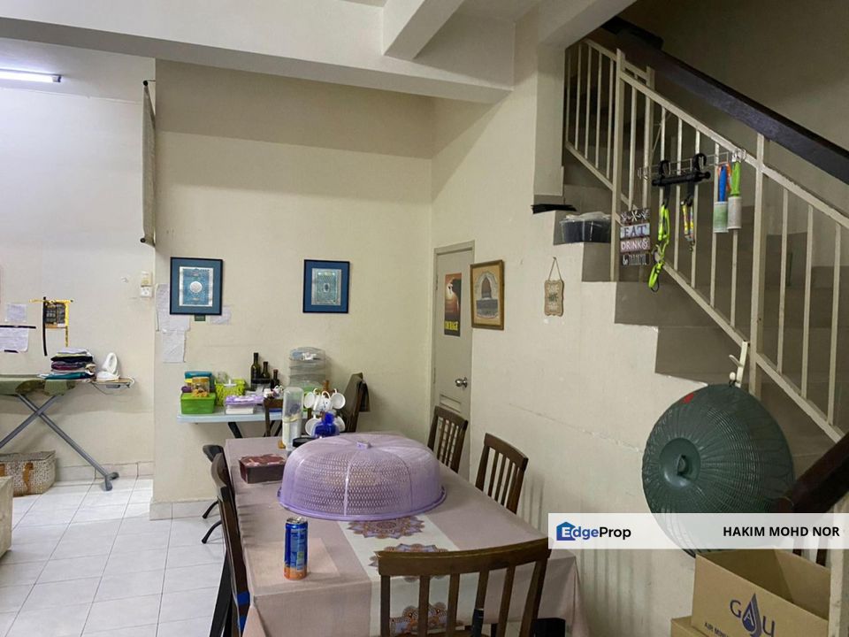 [FREEHOLD] 2 Storey Terrace Taman Vista Emas, Bangi, Selangor, Bangi