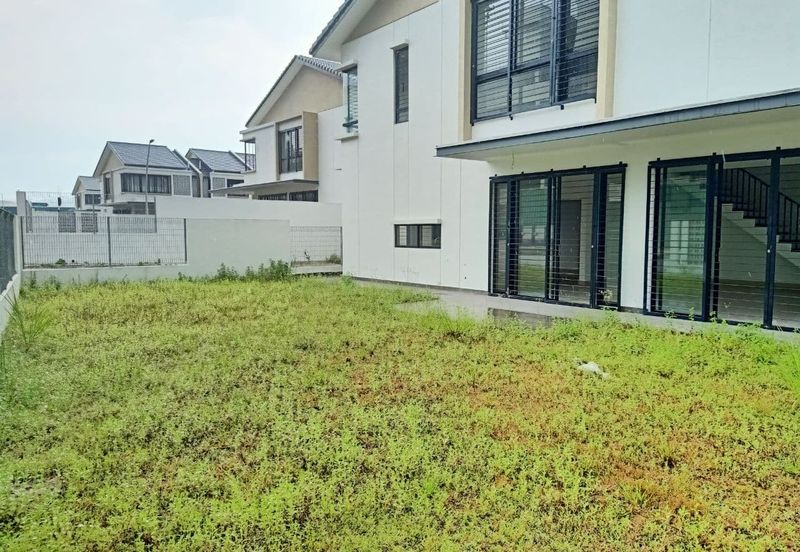 Elmina Green One @ City of Elmina