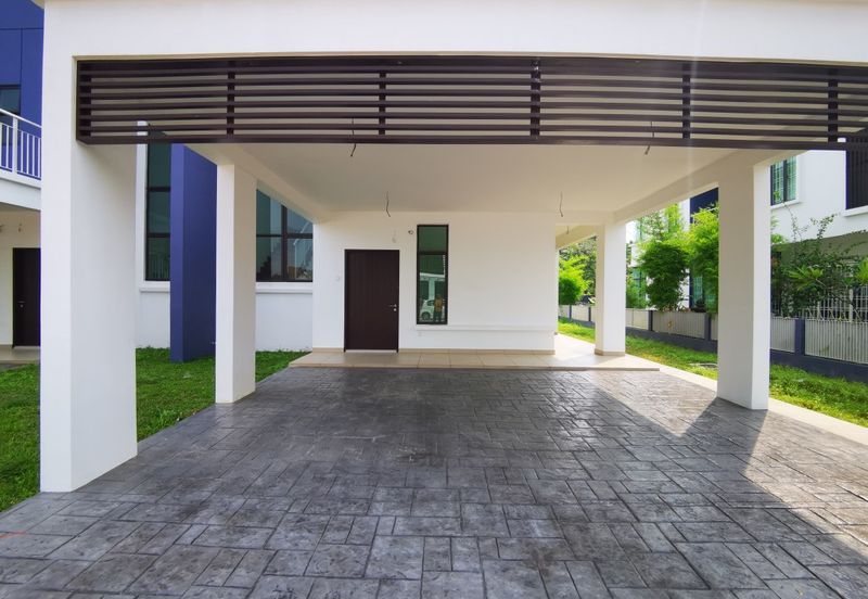 Perdana Lakeview East