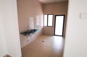 Perdana Lakeview East