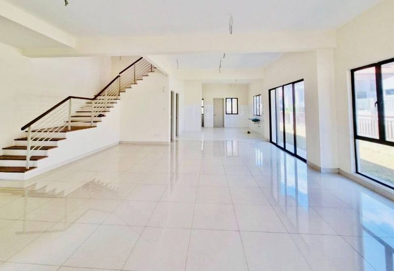 BRAND NEW 2 Storey Superlink End Lot Pentas