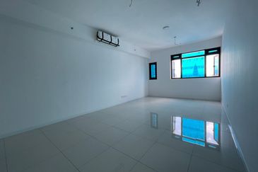 Dual Key Exclsive Freehld Service Aprtment KL City