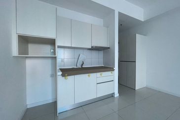 Dual Key Exclsive Freehld Service Aprtment KL City