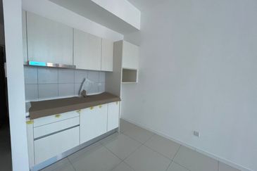 Dual Key Exclsive Freehld Service Aprtment KL City