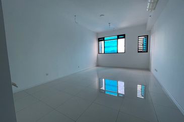 Dual Key Exclsive Freehld Service Aprtment KL City