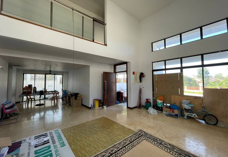 Spacious Corner Bungalow Facing Open Subang Bestrari Shah Alam