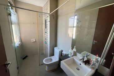 Spacious Corner Bungalow Facing Open Subang Bestrari Shah Alam