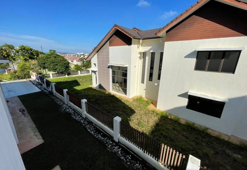 Spacious Corner Bungalow Facing Open Subang Bestrari Shah Alam