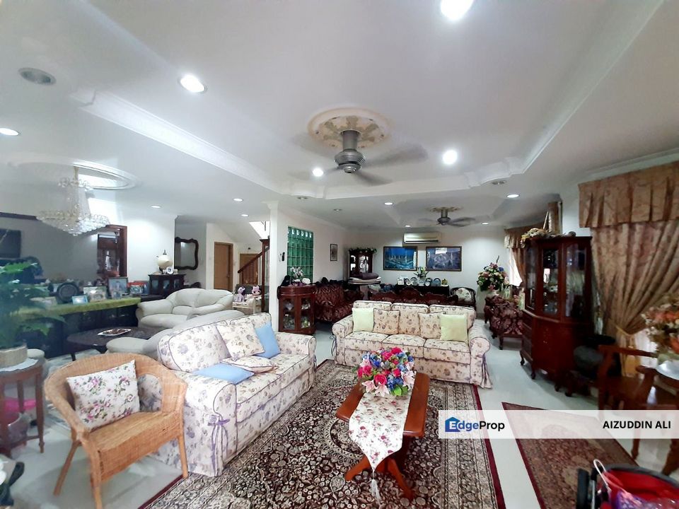 FREEHOLD FULLY RENOVATED 2 Storey Bungalow Laman Jasmin Nilai, Negeri Sembilan, Nilai