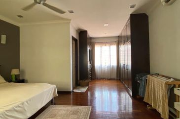 2 STOREY CORNER LOT JALAN MIMBAR, BUKIT JELUTONG 