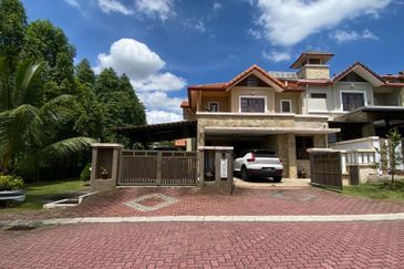 2 STOREY CORNER LOT JALAN MIMBAR, BUKIT JELUTONG 