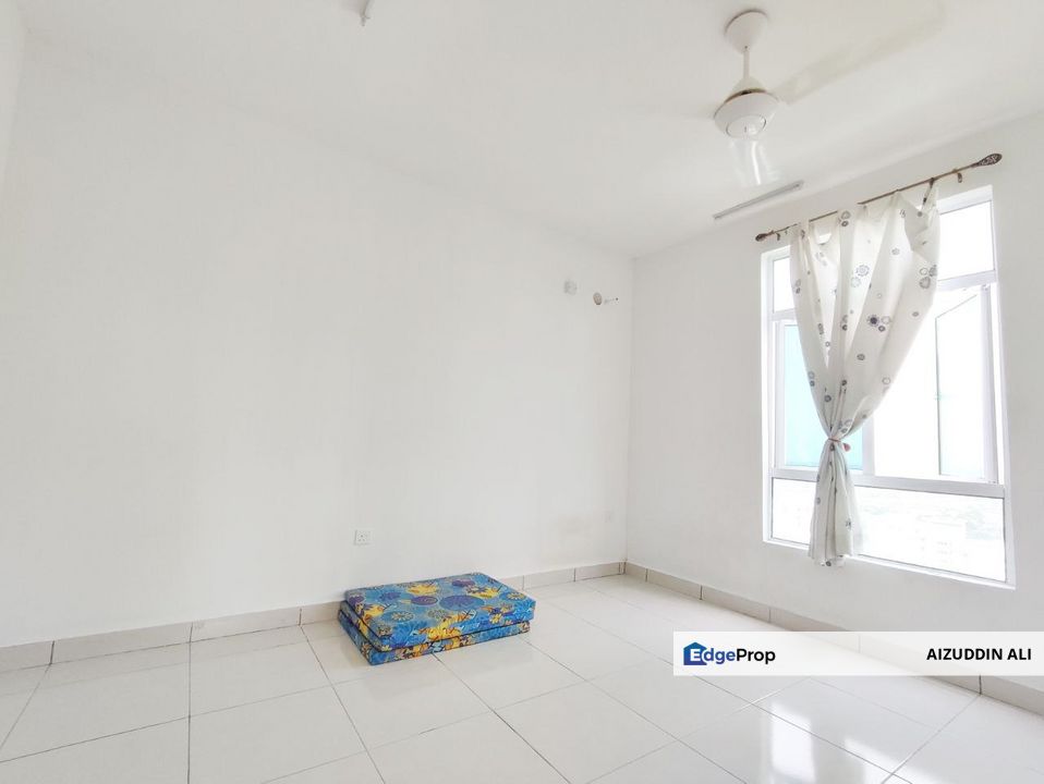 TERMURAH Puncak 7 Residensi, Seksyen 7, Shah Alam , Selangor, Shah Alam