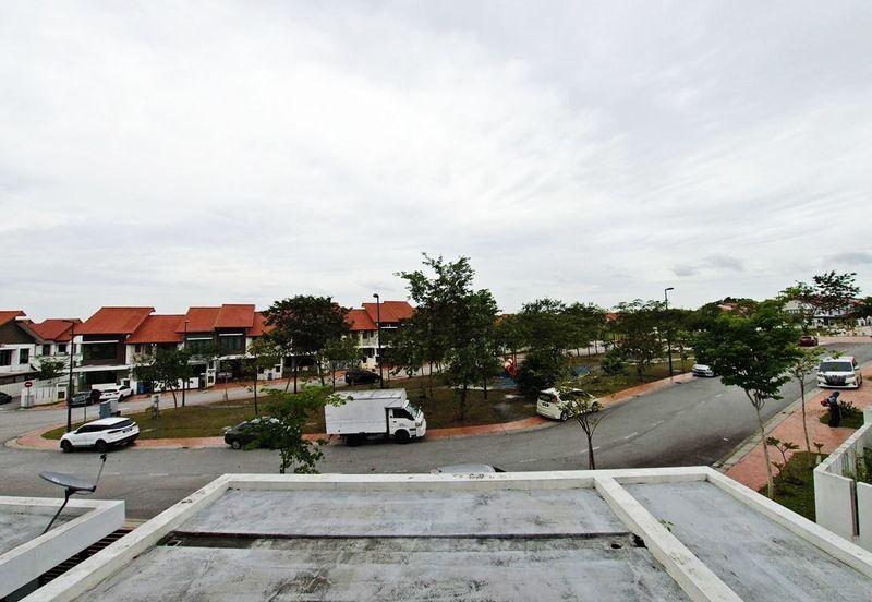 Tari 2 @ Alam Impian