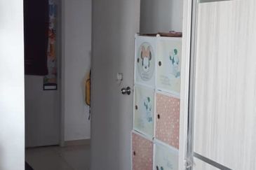 I Residence @ I City