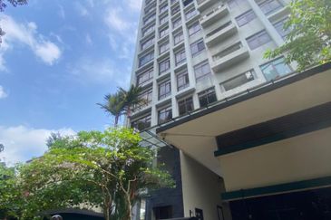 Menara Antara Duplex Nice View, 11&12 floors Located in Bukit Ceylon Persiaran Raja Chulan, Bukit Bintang Kuala Lumpur