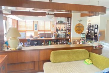 Menara Antara Duplex Nice View, 11&12 floors Located in Bukit Ceylon Persiaran Raja Chulan, Bukit Bintang Kuala Lumpur